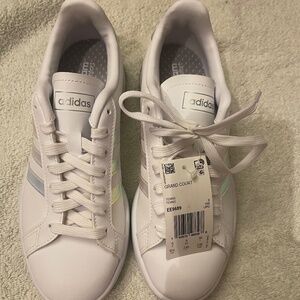 NWT Adidas Women’s Grand Court Sneaker